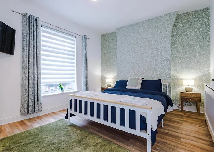 4 Bedroom Victorian House